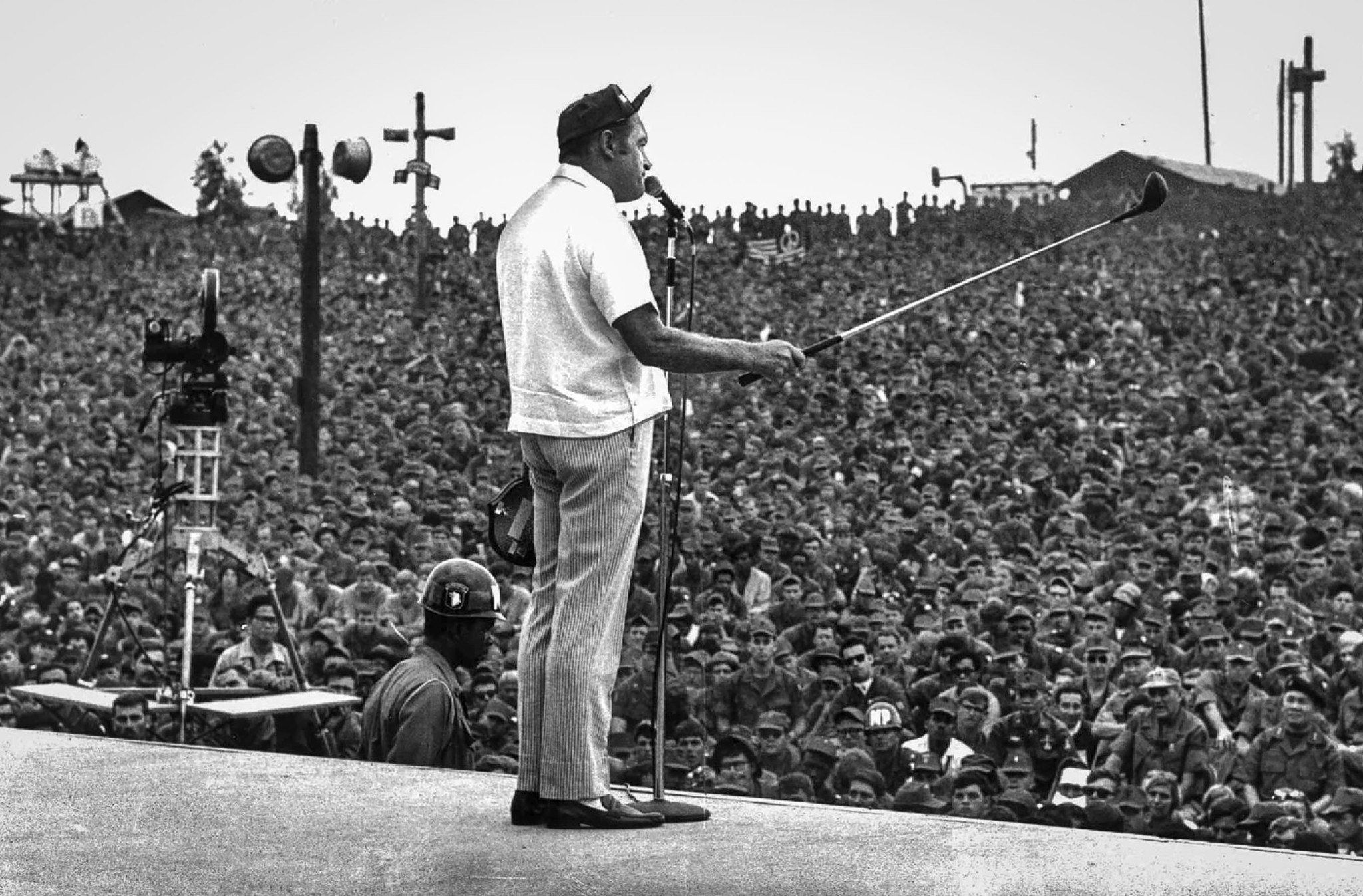 Bob Hope tại sân khấu Củ Chi năm 1969