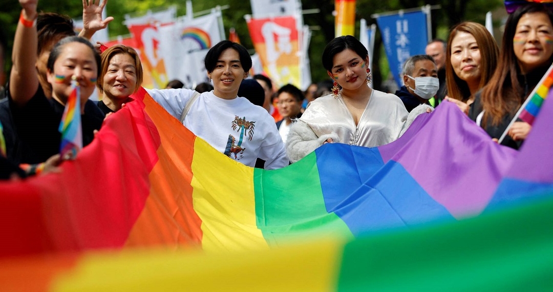 participants-march-during-the-tokyo-rainbow-pride-parade