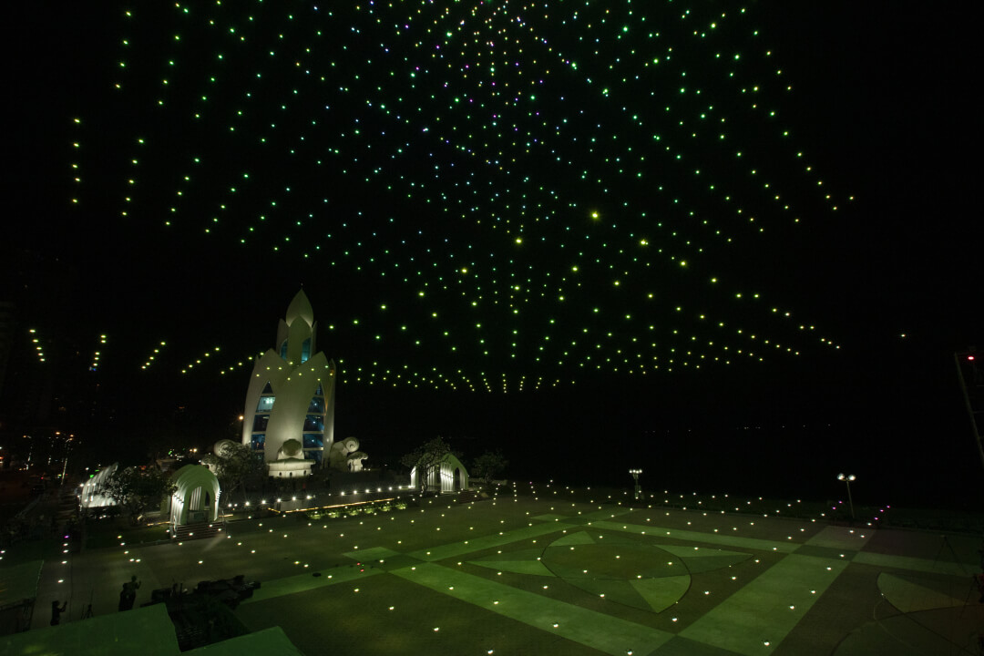 1.653 drone light được trình diễn tại Festival Biển 2023