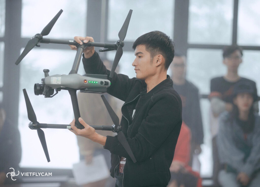 Một thiết bị máy bay không người lái - drone hiện đại. Ảnh: Internet