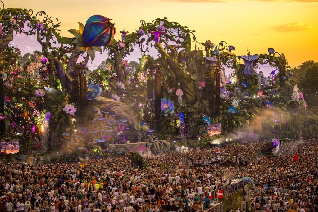 San khau chinh cua Tomorrowland 2024