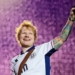 Ed sheeran mở concert hát tặng đội tuyển anh