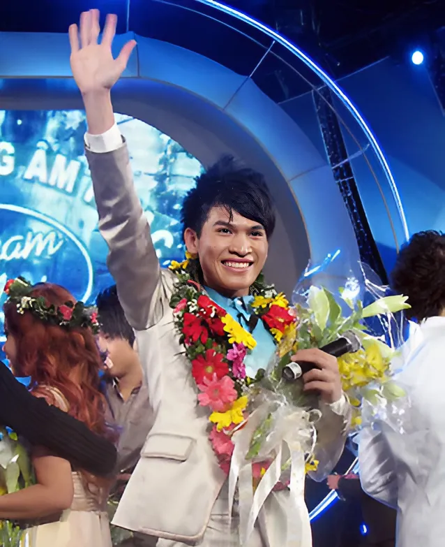 Quoc Thien hoi dat giai quan quan Vietnam Idol 2008