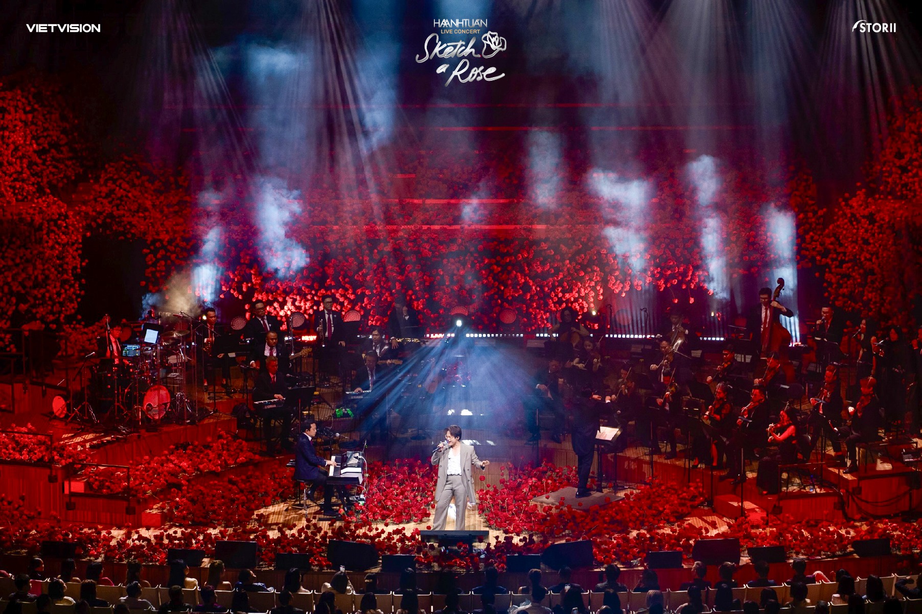 Hà Anh Tuấn concert Việt Sketch a Rose tại Nhà hát Con Sò