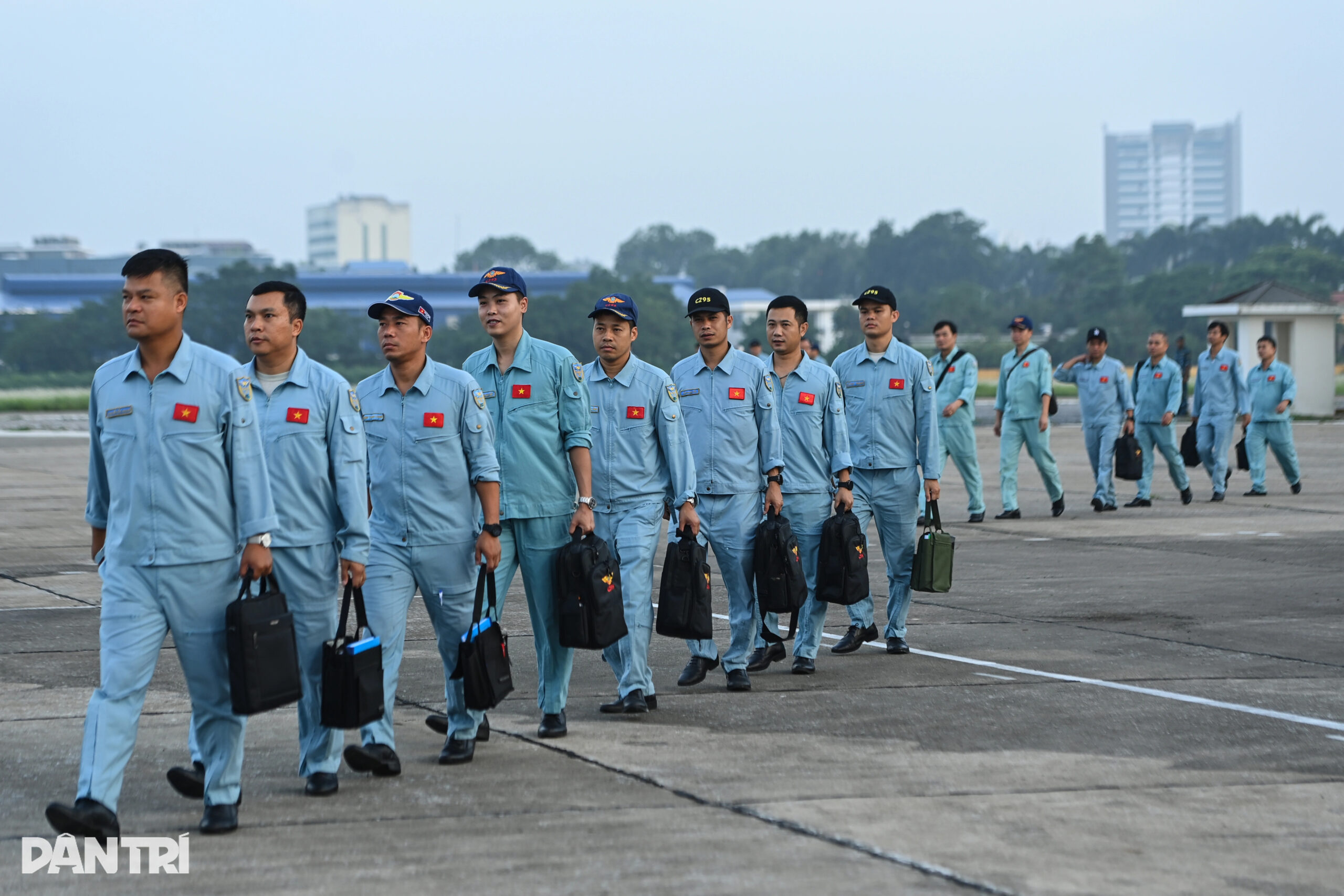 Hà Nội đón đội hình bay biểu diễn Quốc khánh 2.9