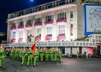 Tập duyệt diễu binh rạng sán tại Hà Nội