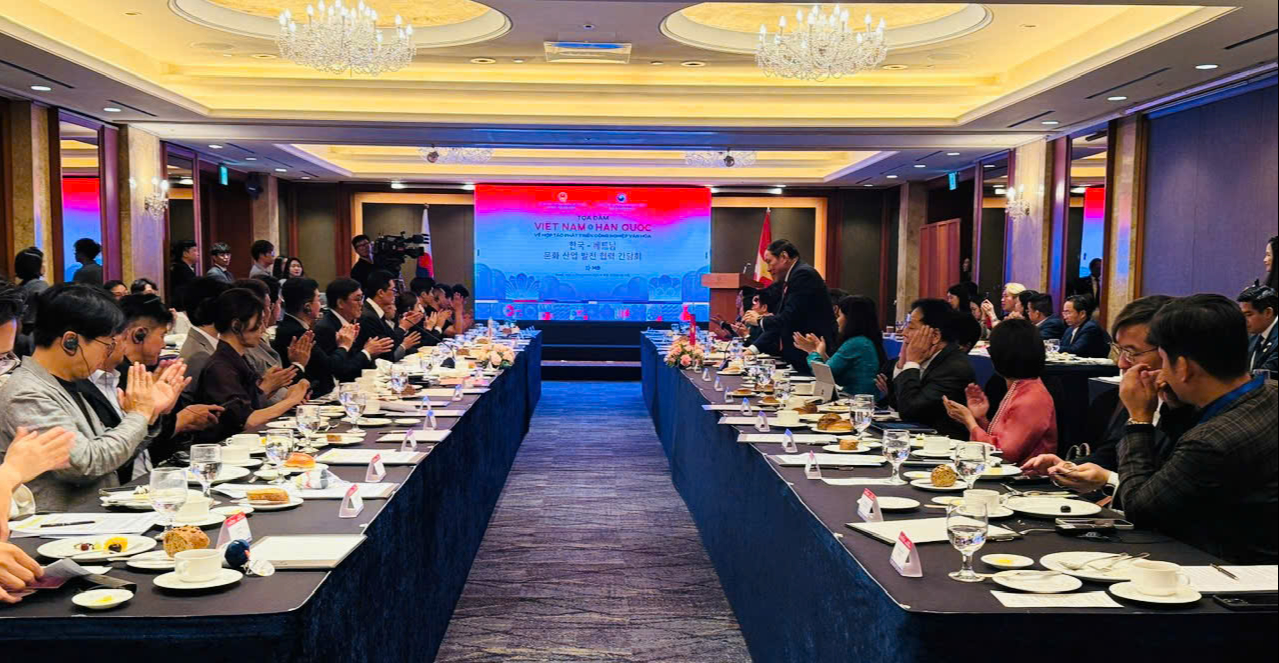 Tọa đàm cấp cao Việt - Hàn