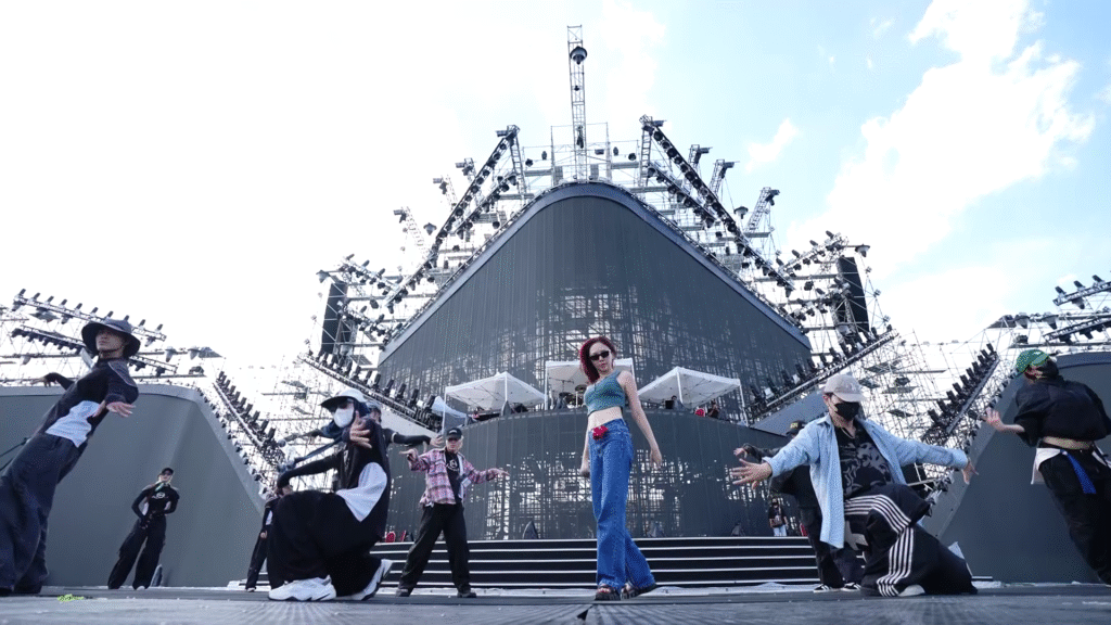 dàn nghệ sĩ v concert rạng rỡ việt nam tập luyện