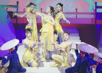 live stage 4 em xinh say hi (2)