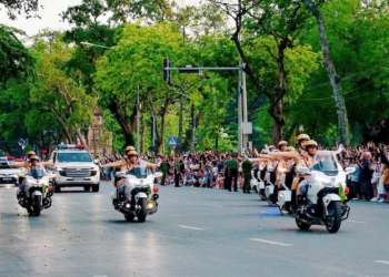 phân luồng giao thông phục vụ các sự kiện lớn vào cuối tuần