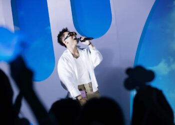 sơn tùng hé lộ loạt dự án khủng