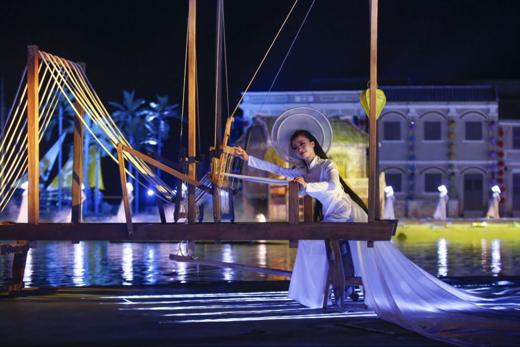show thực cảnh ký ức hội an