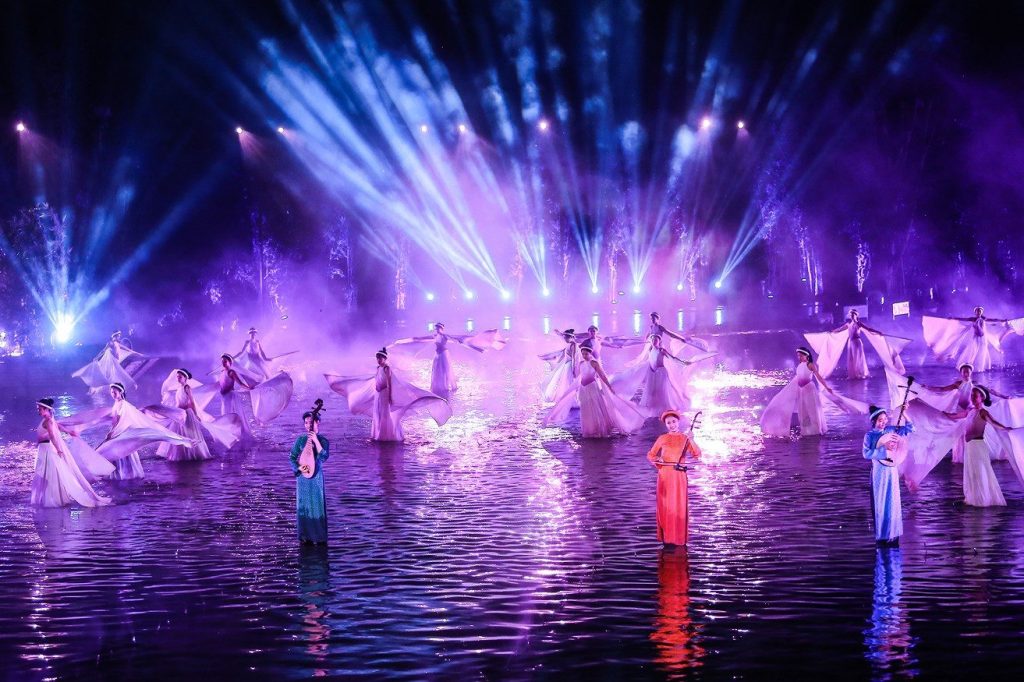 biểu diễn thực cảnh