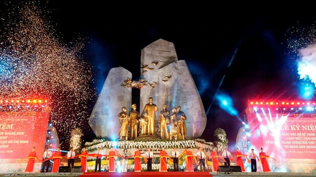 Quang truong Ho Chi Minh o TP.Dong Hoi du kien la noi to chuc le ky niem va chuong trinh nghe thuat