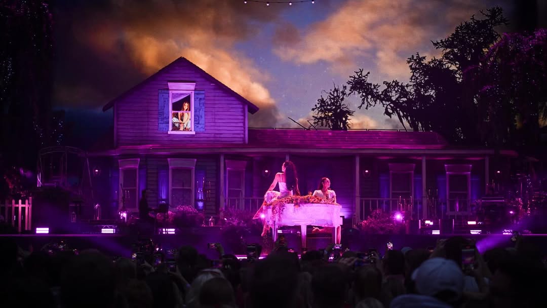 sân khấu tour lana del rey 2