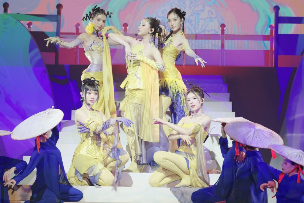 live stage 4 em xinh say hi (2)